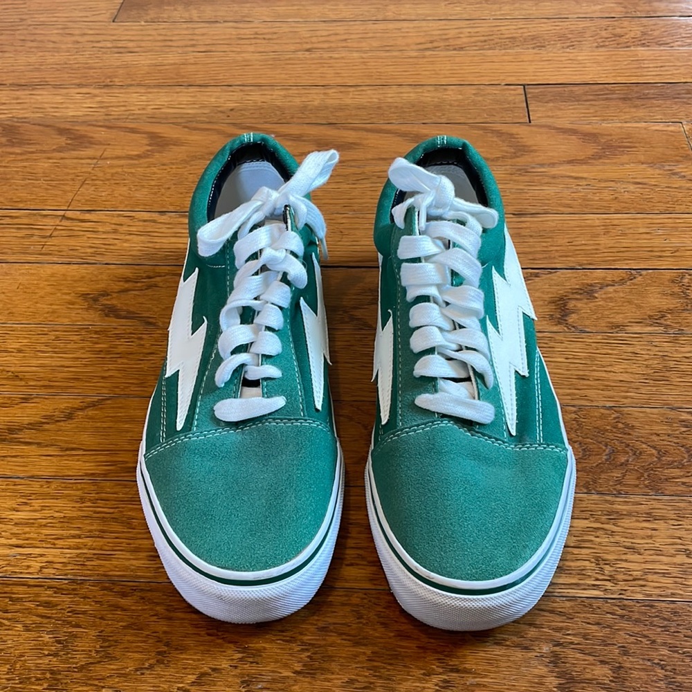 Revenge x Storm sneakers in green. Size 9. EUC. - Picture 6 of 6
